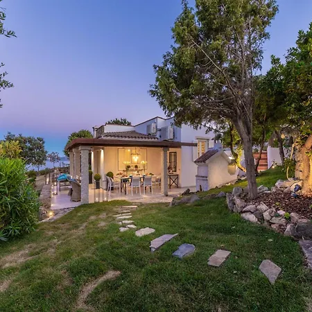 Вилла In Sardinia Near